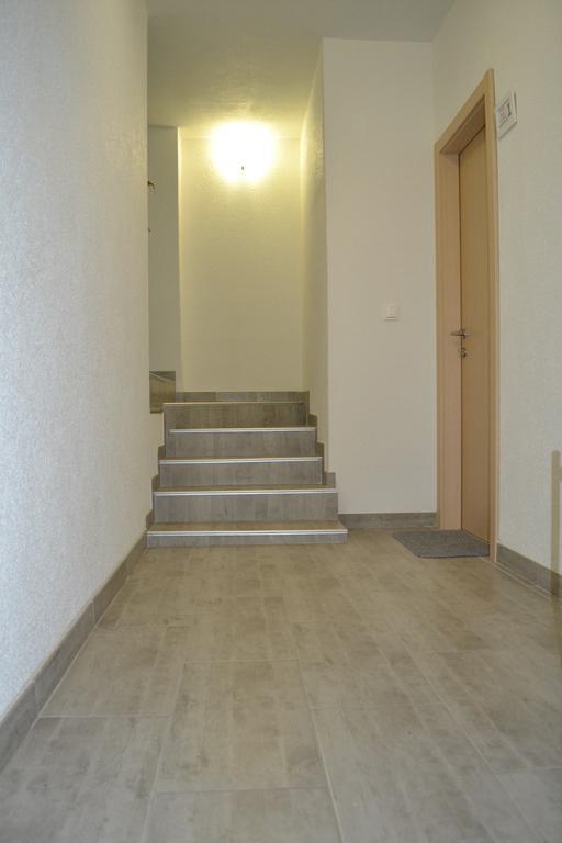 Guesthouse Zalac Слунь Екстер'єр фото