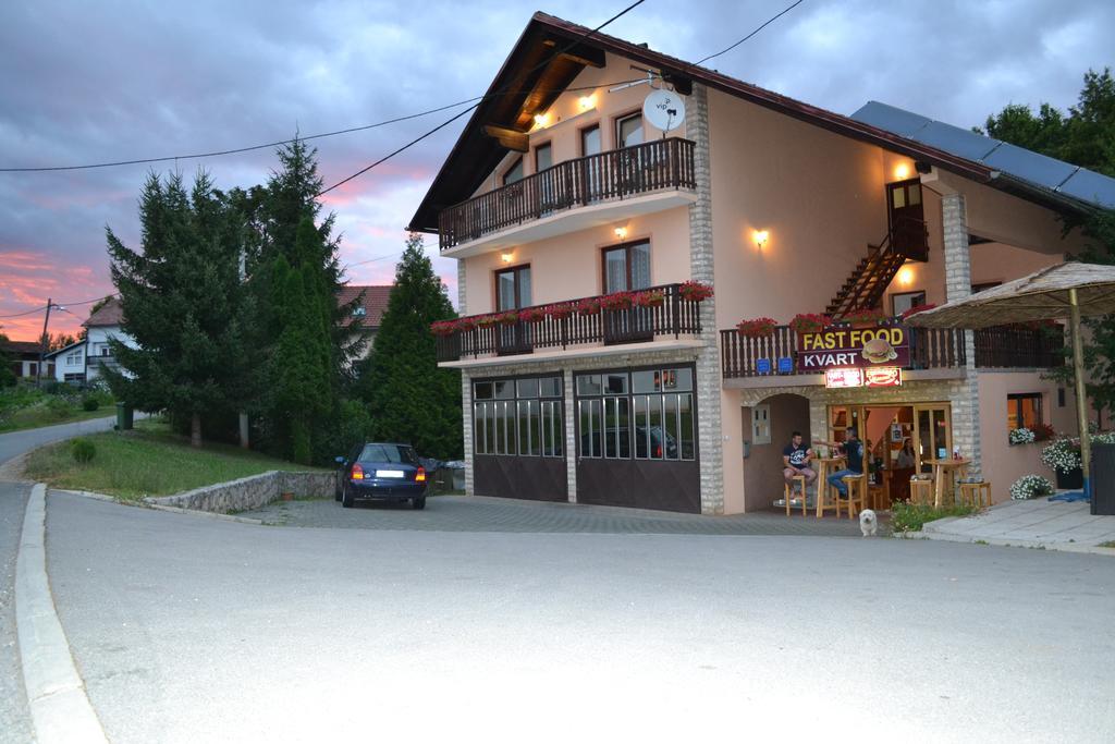 Guesthouse Zalac Слунь Екстер'єр фото